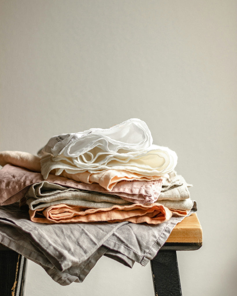 LINENS & TEXTILES